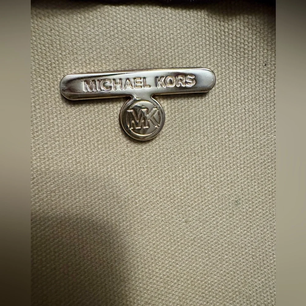 Michael Kors Slater Backpack (large) - Picture 6 of 8